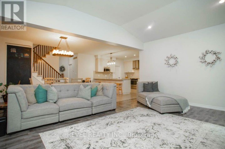 Photo 10 at 217 Woodway Trail, Simcoe, Norfolk County