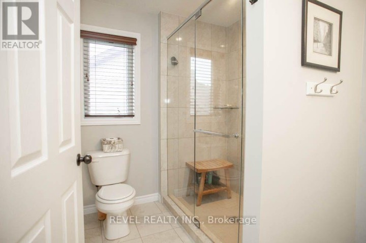 Photo 15 at 217 Woodway Trail, Simcoe, Norfolk County