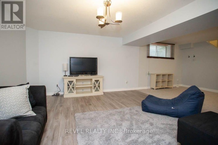 Photo 26 at 217 Woodway Trail, Simcoe, Norfolk County