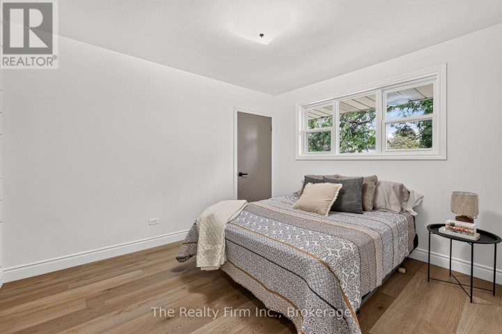 Photo 28 at 845 Sloane Street, Woodstock - North, Woodstock
