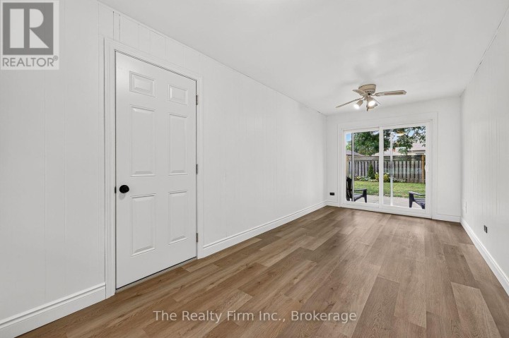 Photo 37 at 845 Sloane Street, Woodstock - North, Woodstock