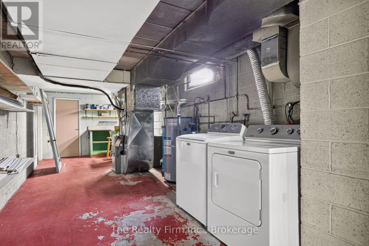 Photo 43 at 845 Sloane Street, Woodstock - North, Woodstock