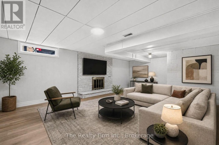 Photo 46 at 845 Sloane Street, Woodstock - North, Woodstock
