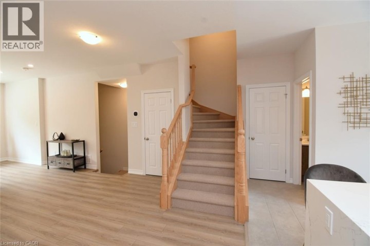 Photo 19 at 2 - 677 N Park Road, Brantwood Park, Brantford