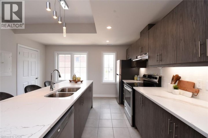 Photo 6 at 2 - 677 N Park Road, Brantwood Park, Brantford