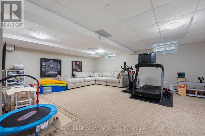 Photo 19 at 53 N Hawtrey Road, Delhi, Norfolk County