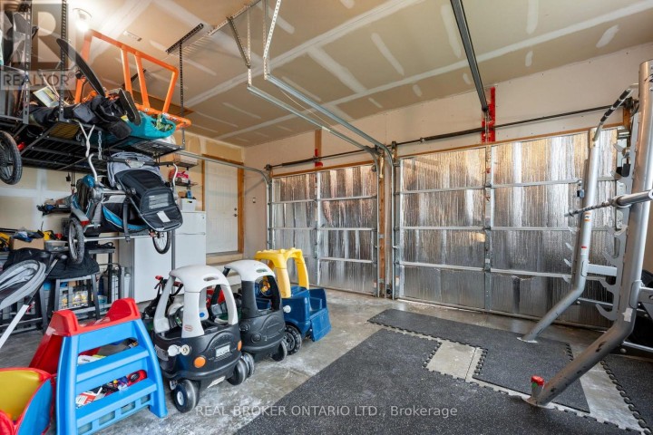 Photo 22 at 53 N Hawtrey Road, Delhi, Norfolk County