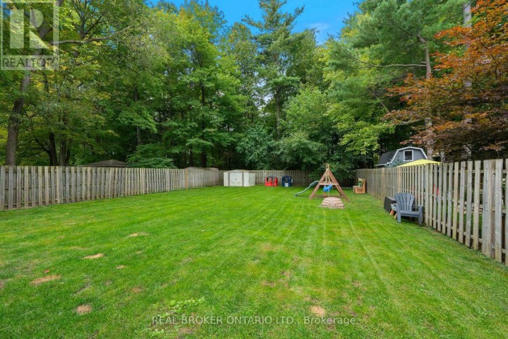 Photo 26 at 53 N Hawtrey Road, Delhi, Norfolk County