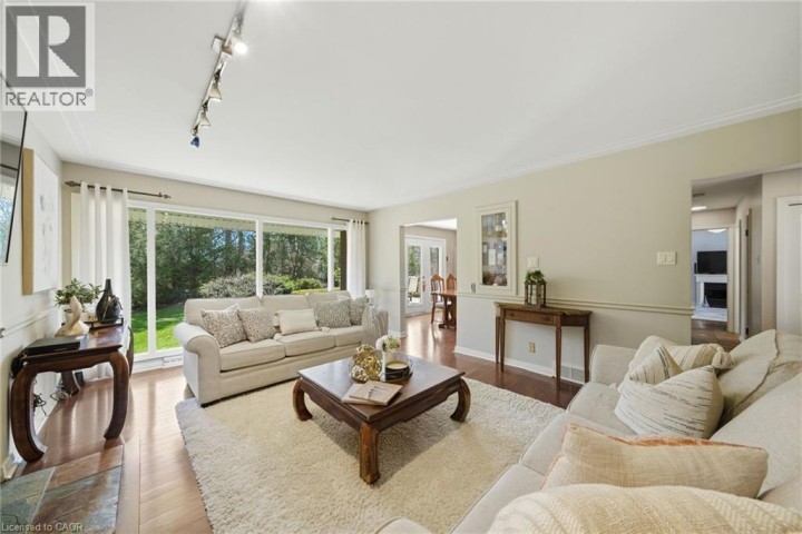 Photo 7 at 6 Summit Circle, Town Of Simcoe, Norfolk County