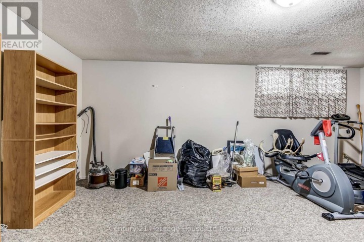 Photo 9 at 37 - 455 N Springbank Avenue, Woodstock - North, Woodstock