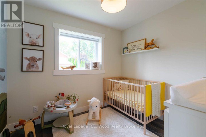Photo 14 at 69 Ann Street, Delhi, Norfolk County