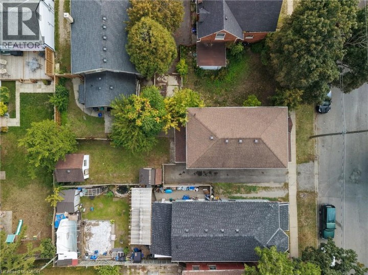 Photo 6 at 137 Alfred Street, East Ward, Brantford