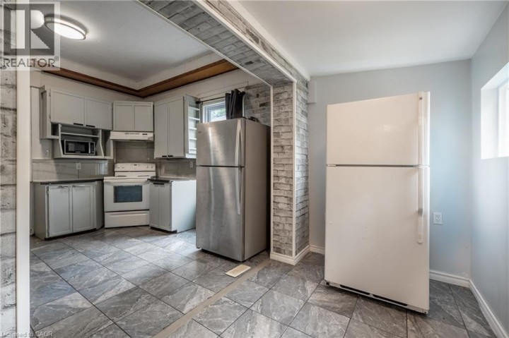 Photo 27 at 137 Alfred Street, East Ward, Brantford
