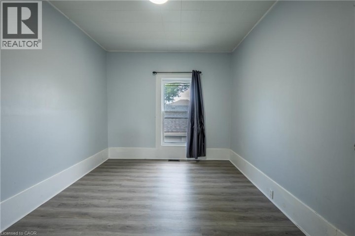 Photo 33 at 137 Alfred Street, East Ward, Brantford