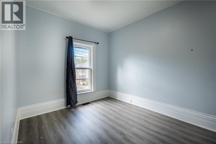 Photo 42 at 137 Alfred Street, East Ward, Brantford