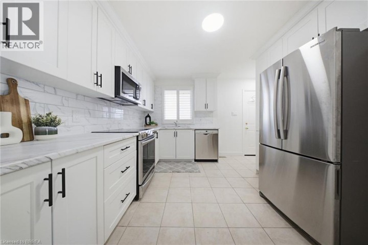 Photo 10 at 16 Burwell Street, Holmedale, Brantford