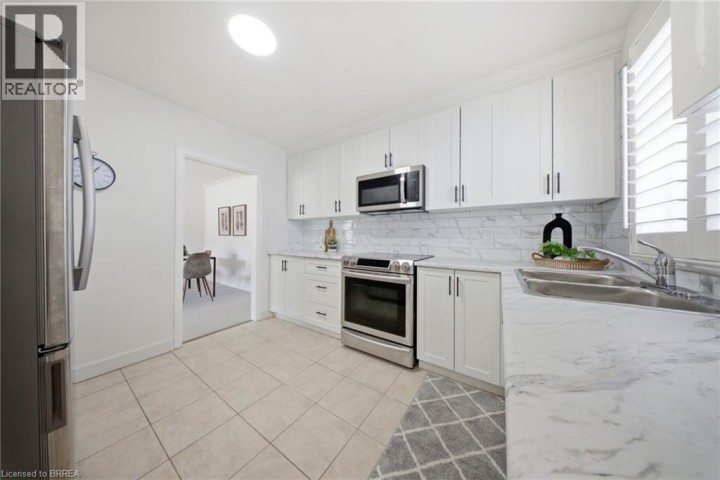 Photo 11 at 16 Burwell Street, Holmedale, Brantford