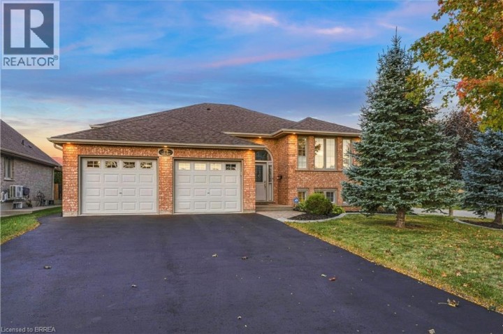 Photo 1 at 79 Court Drive, Innerkip (Victoria Park), Woodstock