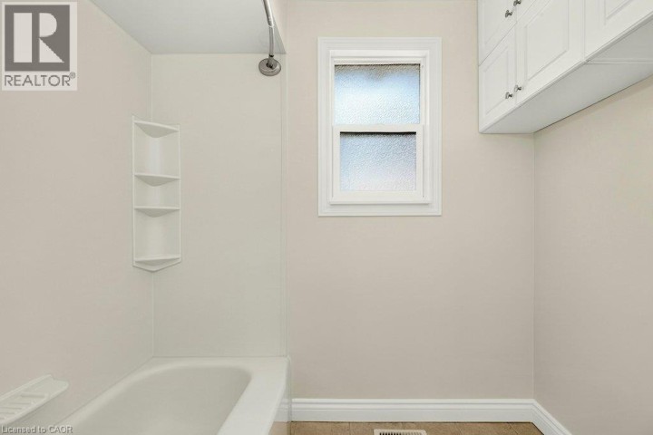 Photo 29 at 32 Beechwood Avenue, Cedarland, Brantford
