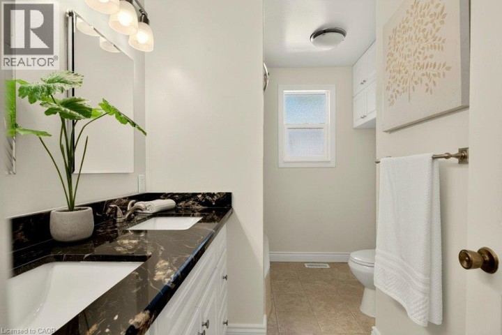Photo 28 at 32 Beechwood Avenue, Cedarland, Brantford
