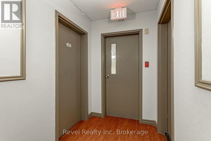 Photo 18 at 47 - 56 Hiawatha Road, Woodstock - North, Woodstock