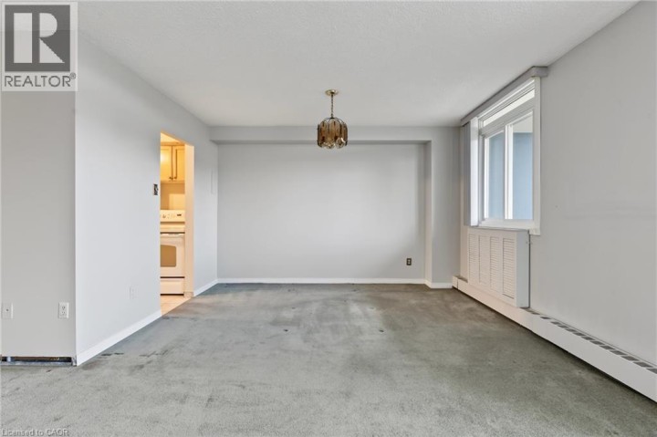 Photo 12 at 504 - 640 West Street, Brier Park, Brantford