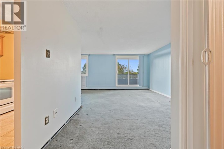 Photo 7 at 504 - 640 West Street, Brier Park, Brantford