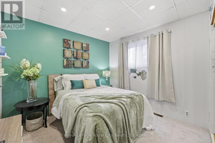 Photo 13 at 22 Hill Avenue, Brantford
