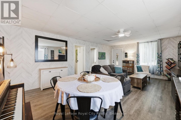 Photo 15 at 22 Hill Avenue, Brantford