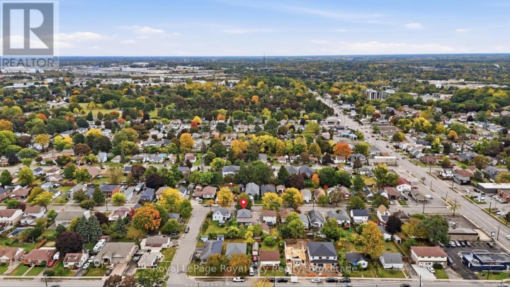 Photo 43 at 22 Hill Avenue, Brantford