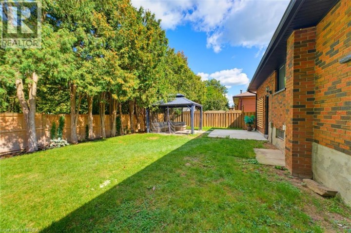 Photo 21 at 115 Evelyn Street, Fairview / Greenbrier, Brantford