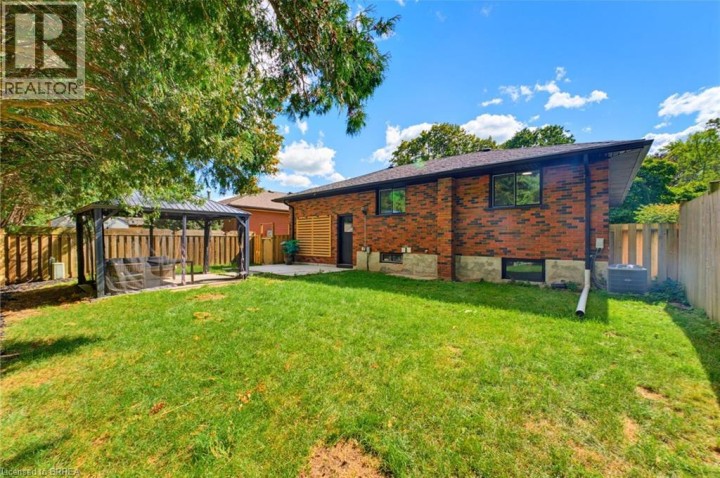Photo 22 at 115 Evelyn Street, Fairview / Greenbrier, Brantford
