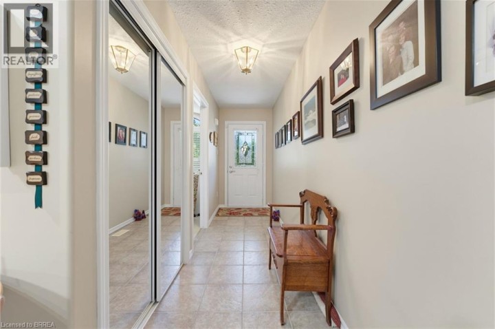 Photo 4 at 9 - 73 W Morton Avenue, North Park / Wood St., Brantford