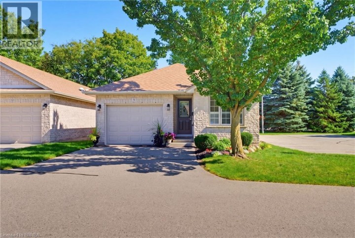 Photo 3 at 9 - 73 W Morton Avenue, North Park / Wood St., Brantford