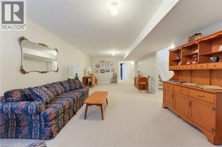 Photo 20 at 9 - 73 W Morton Avenue, North Park / Wood St., Brantford