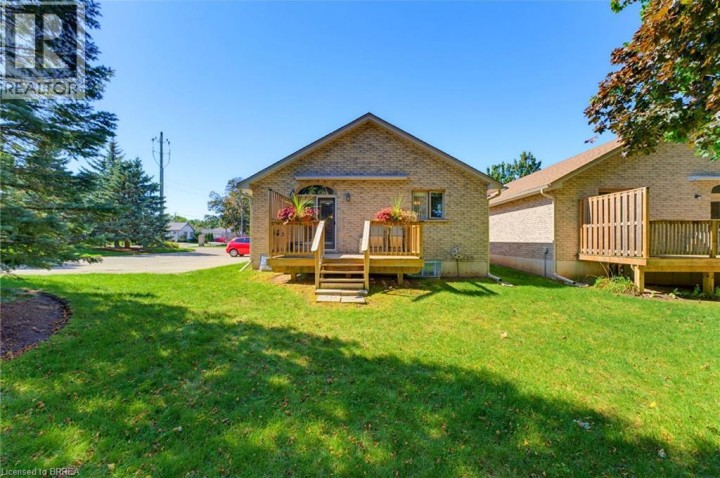 Photo 25 at 9 - 73 W Morton Avenue, North Park / Wood St., Brantford