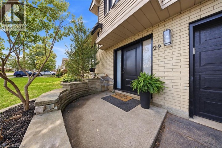 Photo 2 at 29 Allwood Street, Grand Woodlands, Brantford
