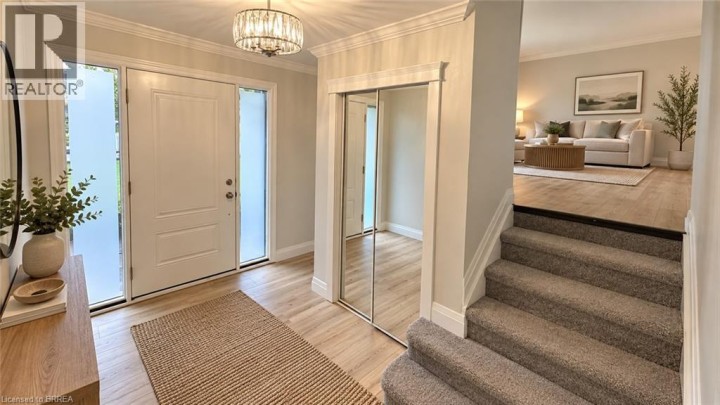 Photo 3 at 29 Allwood Street, Grand Woodlands, Brantford