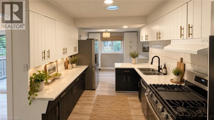Photo 6 at 29 Allwood Street, Grand Woodlands, Brantford