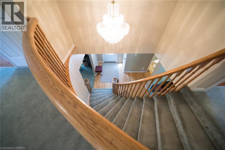 Photo 22 at 54 Dante Crescent, Brantwood Park, Brantford