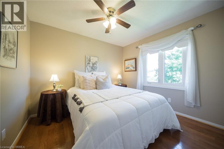 Photo 33 at 54 Dante Crescent, Brantwood Park, Brantford