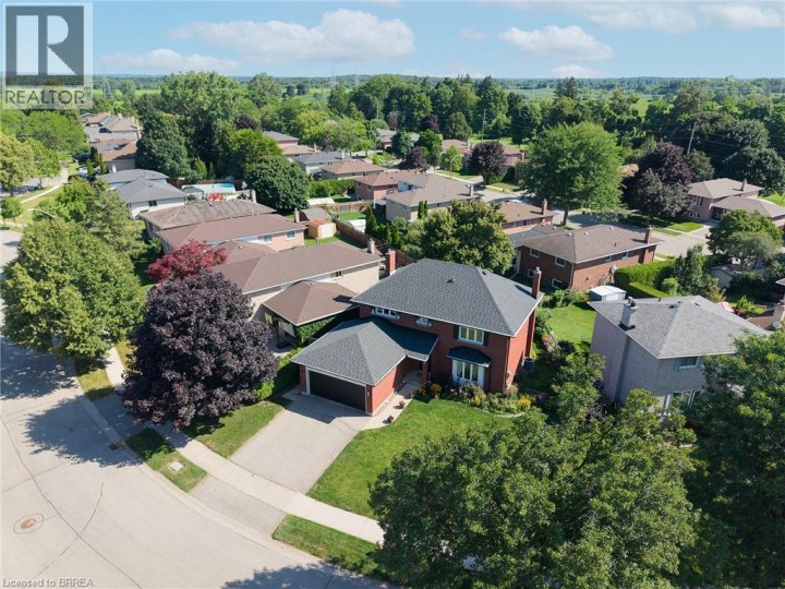 Photo 47 at 54 Dante Crescent, Brantwood Park, Brantford
