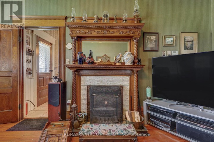 Photo 16 at 9321 Richmond Road, Richmond, Bayham