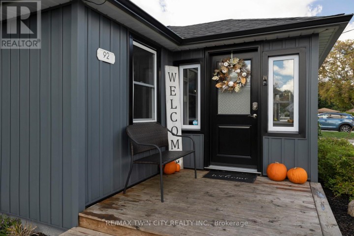 Photo 4 at 92 W Sovereign Street, Waterford, Norfolk County