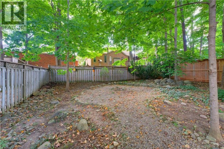 Photo 30 at 62 Potters Way, Woodstock - South, Woodstock