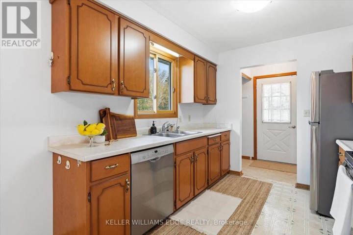 Photo 7 at 17 Richardson Drive, Port Dover, Norfolk County