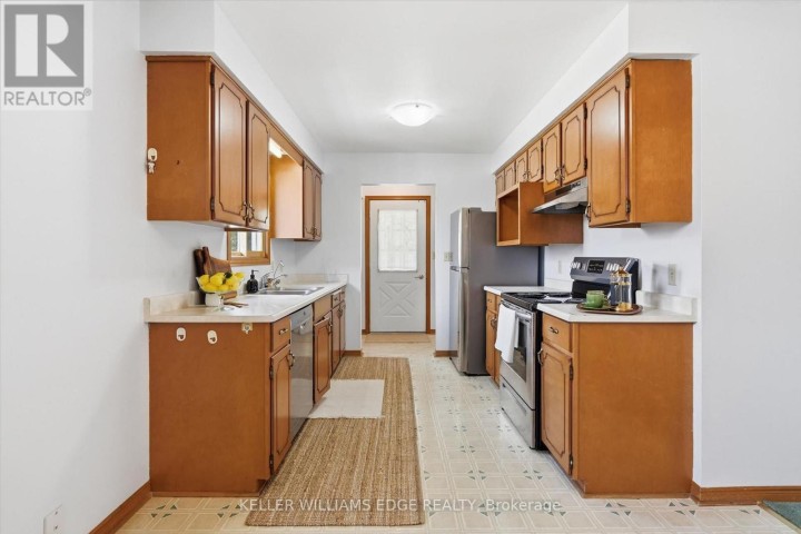 Photo 9 at 17 Richardson Drive, Port Dover, Norfolk County