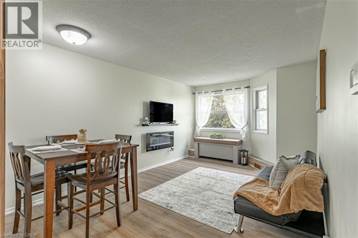 Photo 2 at 47 - 56 Hiawatha Road, Woodstock - North, Woodstock