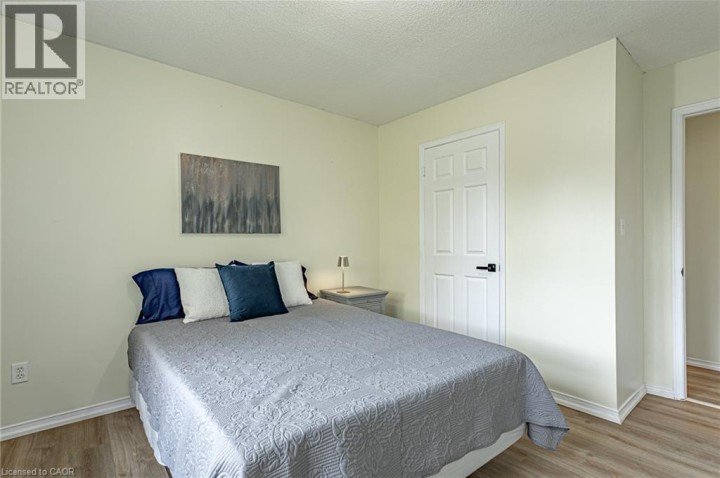Photo 13 at 47 - 56 Hiawatha Road, Woodstock - North, Woodstock