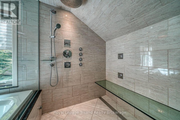 Photo 27 at 28 Segal Drive, Tillsonburg